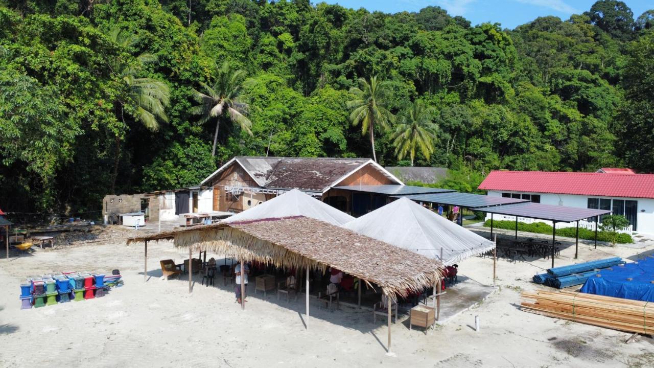 Empire Hotels & Resorts Kampong Pasir Hantu Exteriör bild