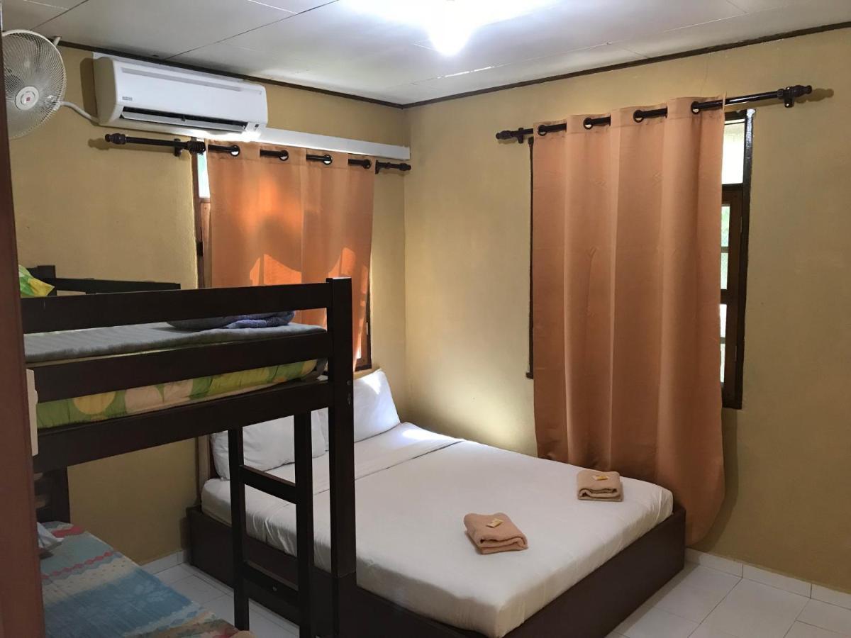 Empire Hotels & Resorts Kampong Pasir Hantu Exteriör bild